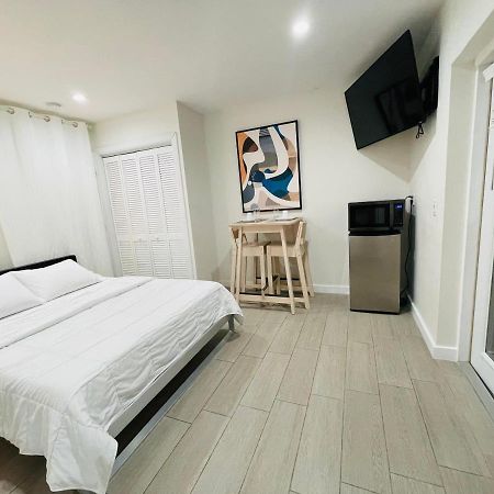 Nuvole Guest Suite Майами Экстерьер фото